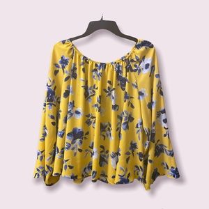 Elizabeth and James women’s blouse